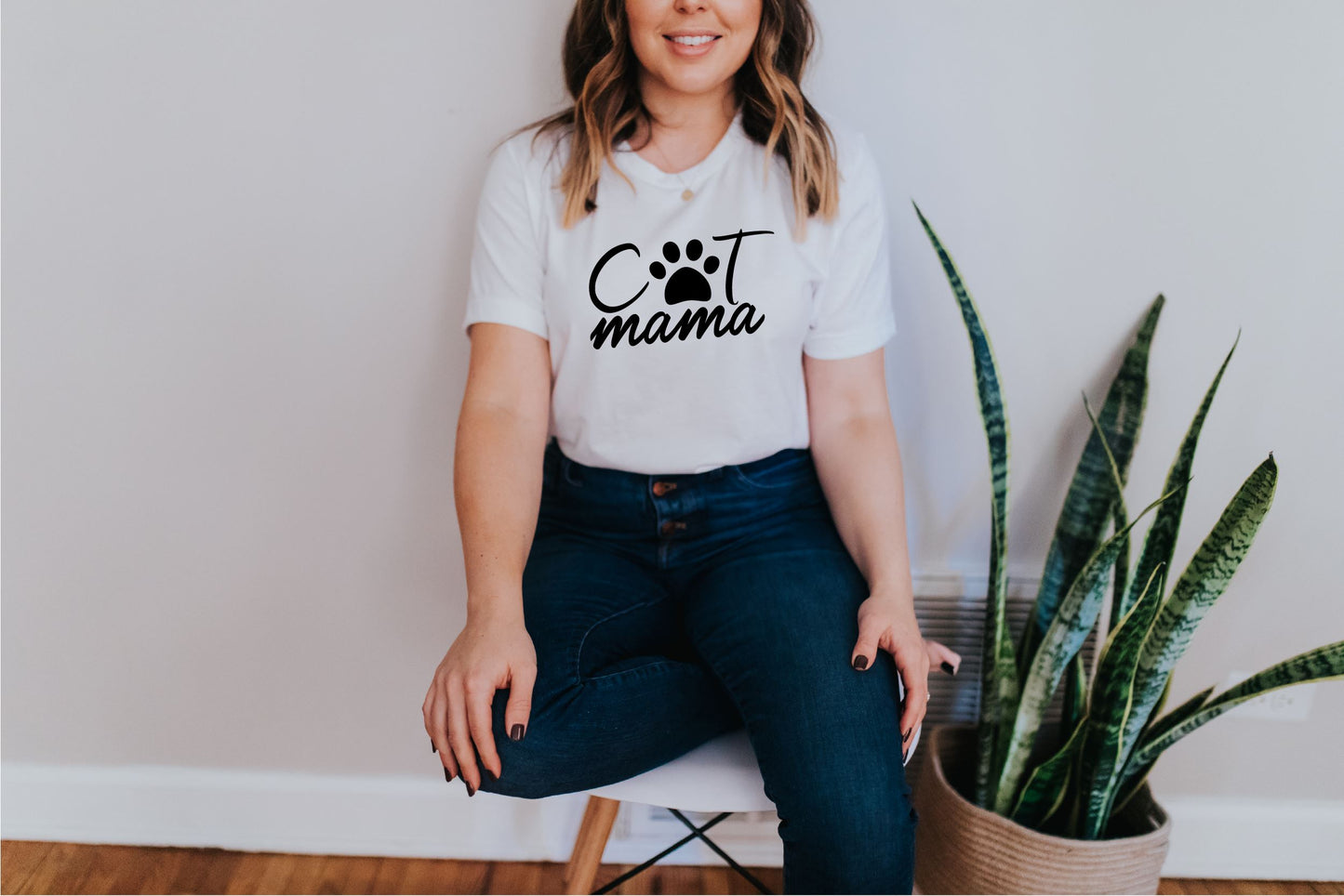 Cat Mama Slogan T-Shirt