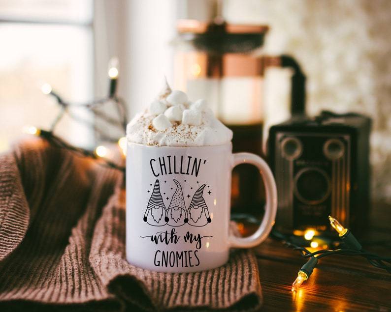 Chillin with my gnomies mug