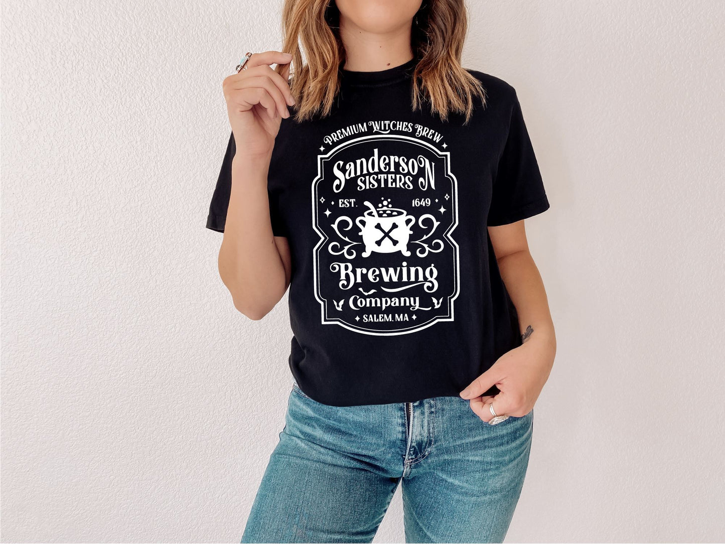 Halloween Hocus Pocus Sanderson Sisters T-shirts