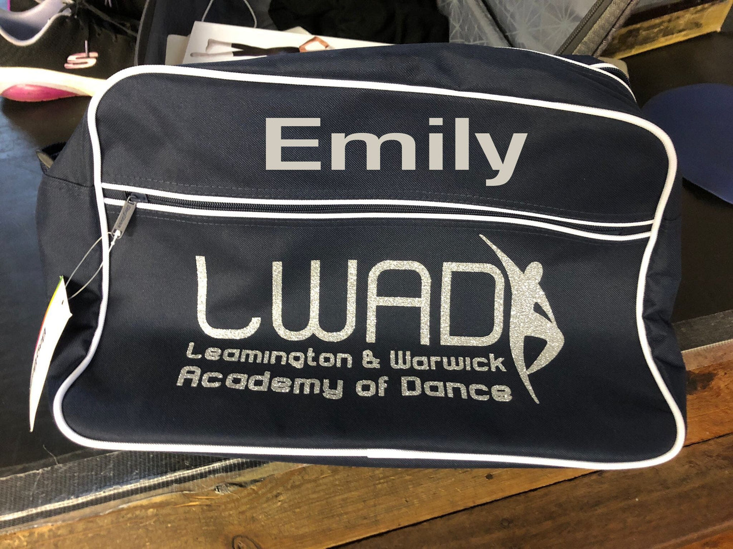 LWAD - Holdall with piping
