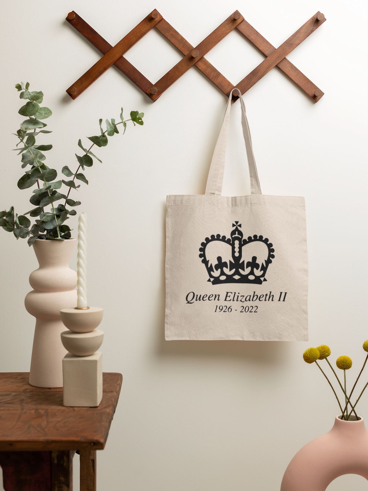 Queen Elizabeth Memorabilia Tote Bag