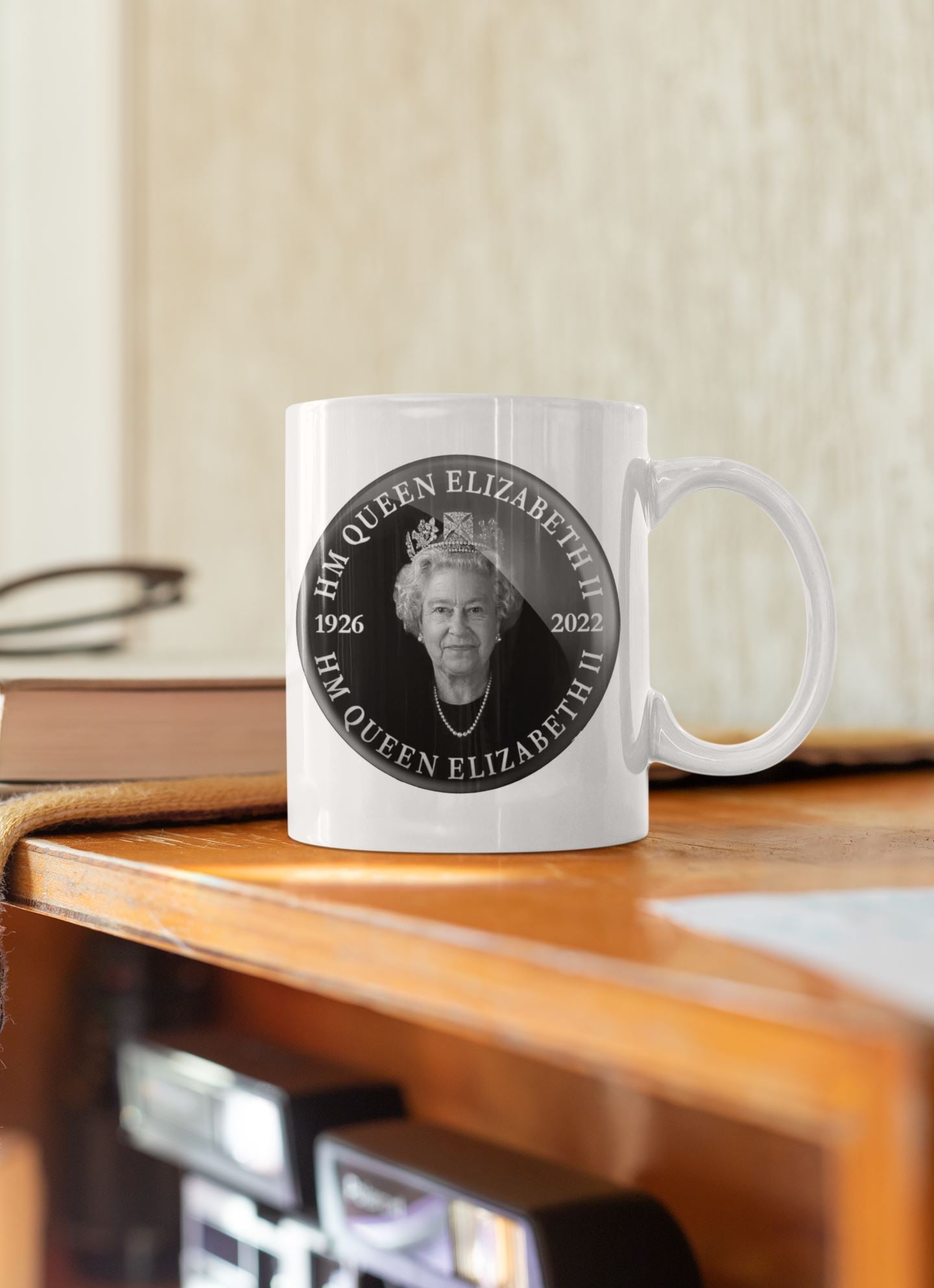 Queen Elizabeth Remembrance Mug