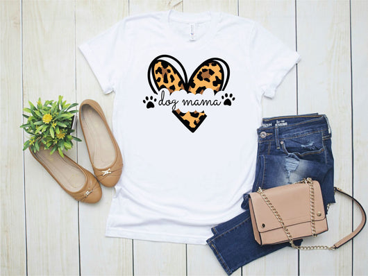 Dog Mama Heart Slogan T-Shirt